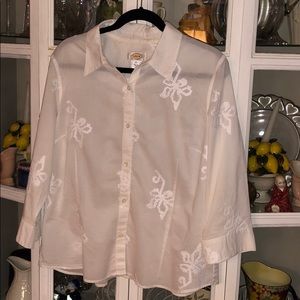 Talbots White Cotton Embroidered ButtonDown Blouse
